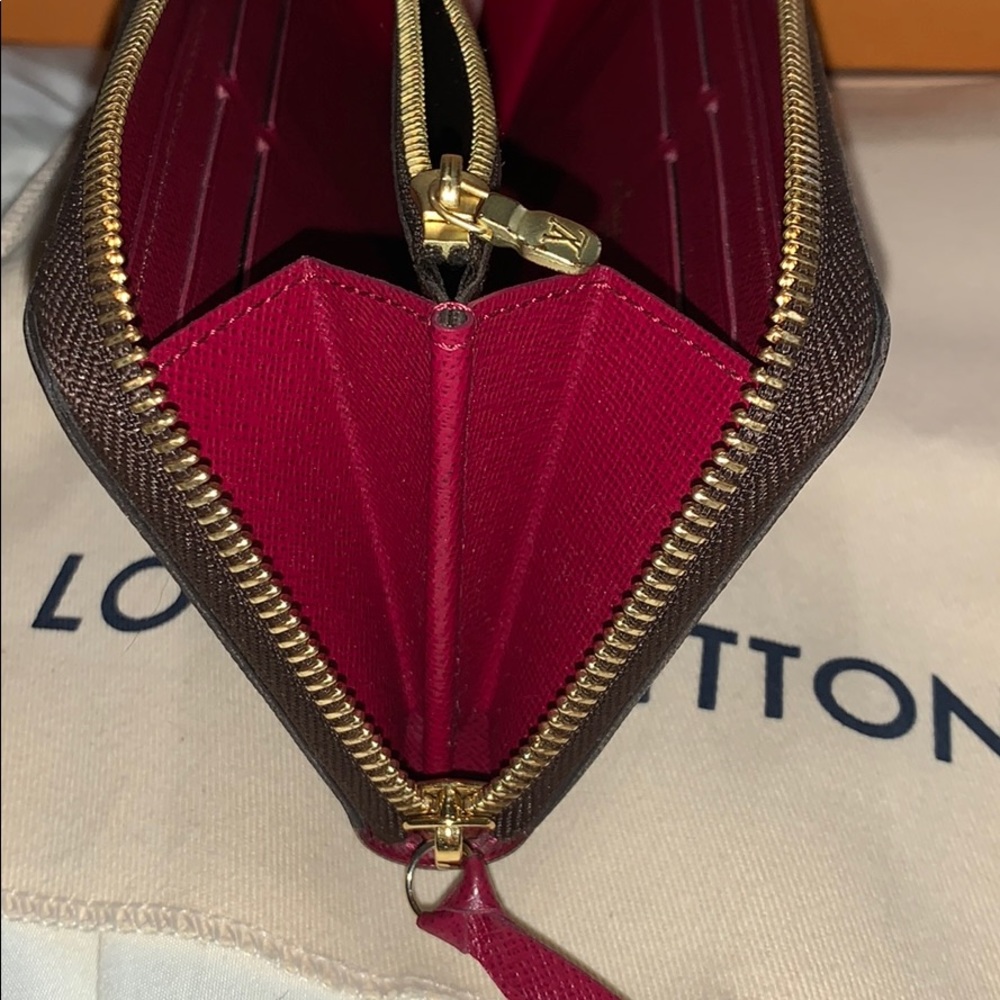 ❌SOLD❌ Louis Vuitton Clemence Wallet - Picture 7 of 12
